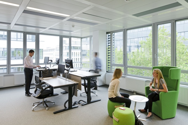 葛蘭素史克現代時尚辦公室設計