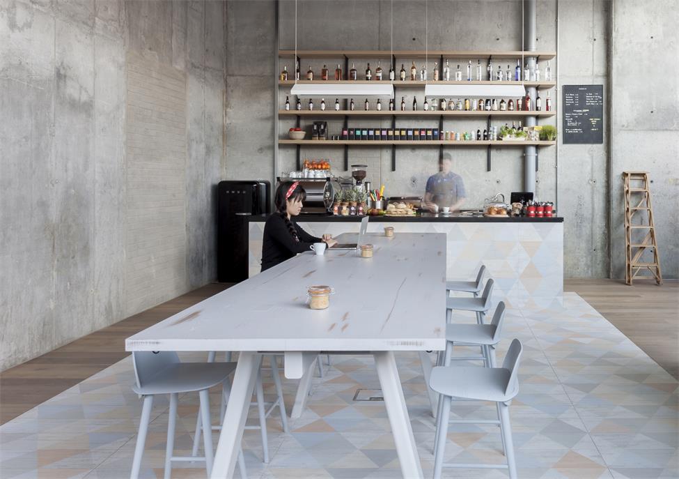 現(xiàn)代簡潔的餐飲店設(shè)計