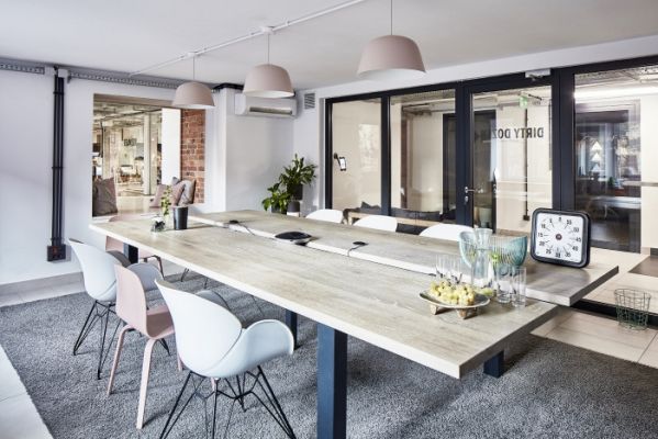 辦公室設(shè)計(jì)的陽光植物工作室