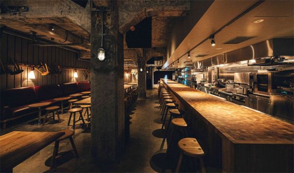 舊銀行辦公室設(shè)計改造的K5酒店